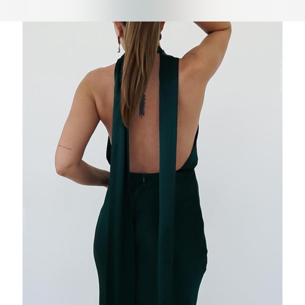Elegant Green Halter Neck Dress by Rumored size small pine NWT prom HOCO formal - Picture 3 of 3
